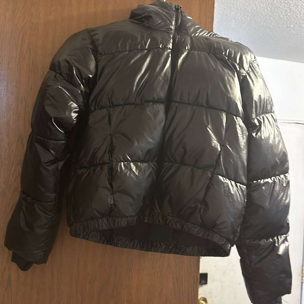 Women’s puffer jacket